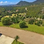 Sunshine Karavádhos