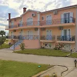 Apartament Sunshine Karavádhos