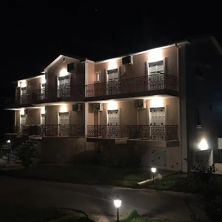 Apartment Sunshine Karavados